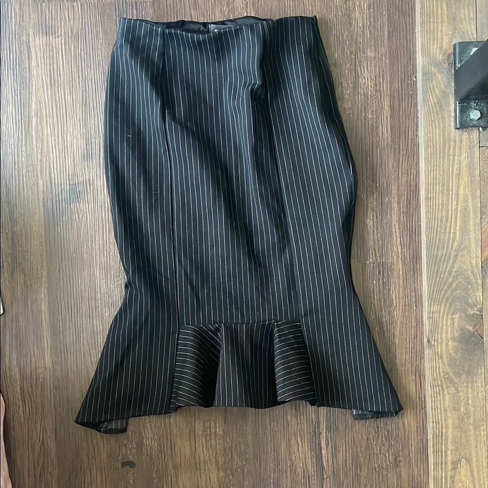 Express Black Midi Trumpet Skirt with Ruffles